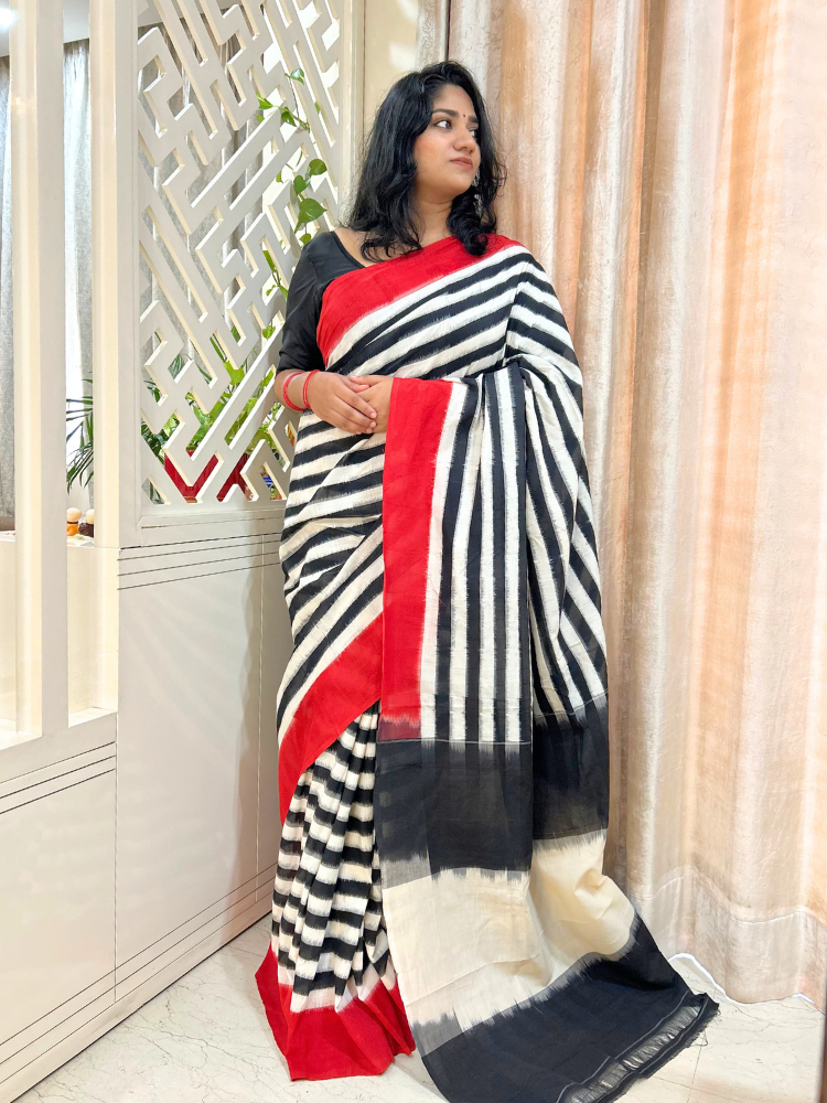 Handwoven Pochampally Double Ikat Cotton Saree
