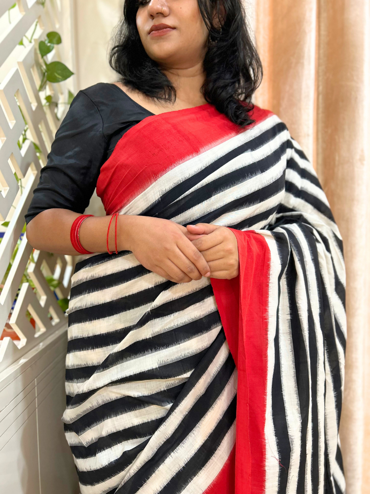 Handwoven Pochampally Double Ikat Cotton Saree