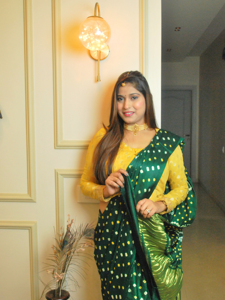 Semi Gajji Silk Bandhej Saree with Lagdi Pallu