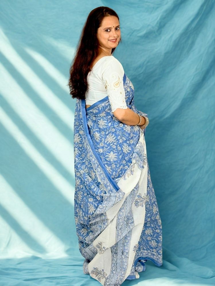 Classic Appeal – Sky Blue Pure Cotton Handloom Saree