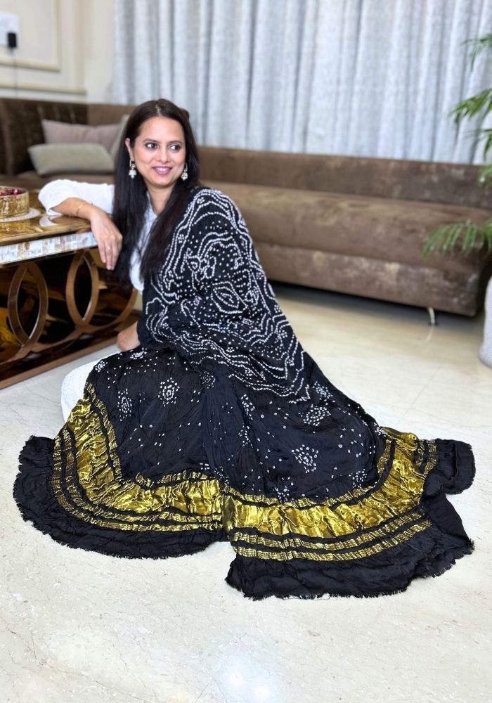 Elegant Black Pure Gajji Silk Bandhani Dupatta with Zari Accents