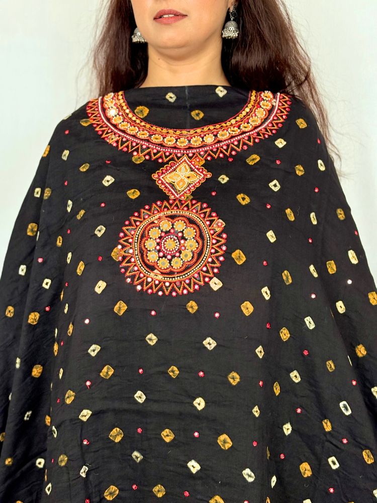 Desert Radiance – Bandhej Suit Set with Kutch Handwork