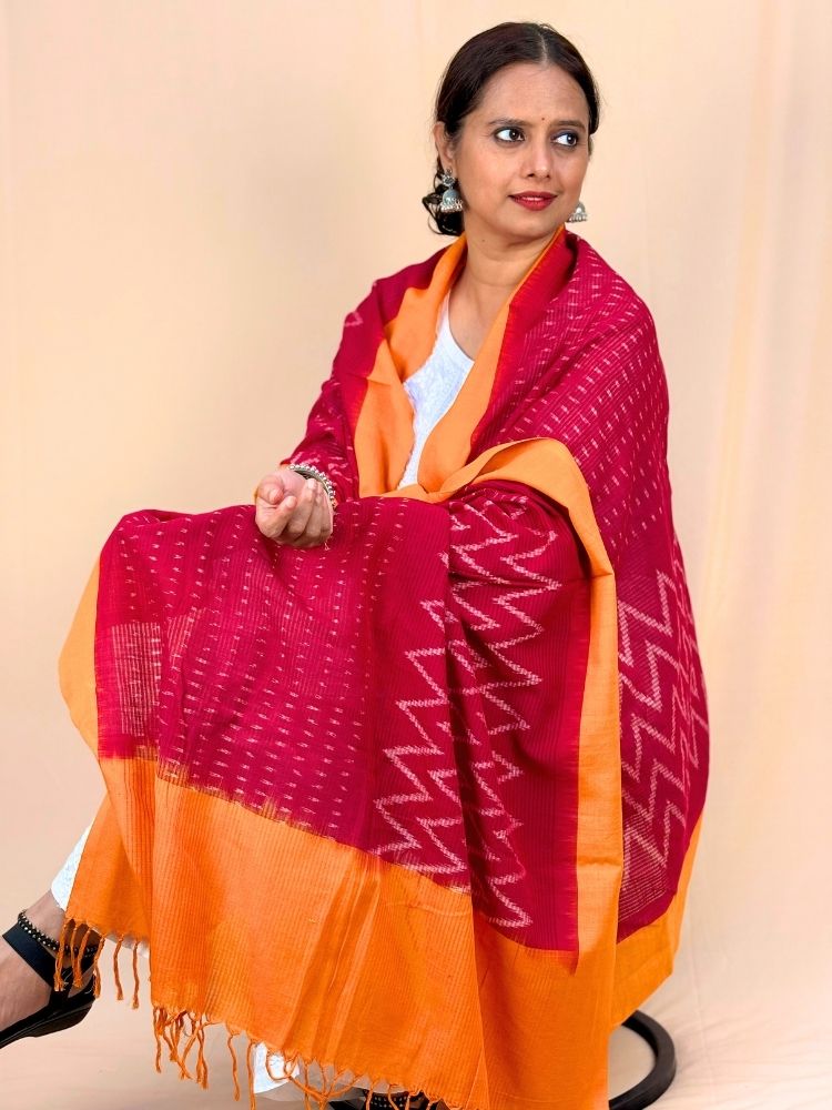 Radiant Weaves – Red & Yellow Pochampally Single Ikat Cotton Dupatta