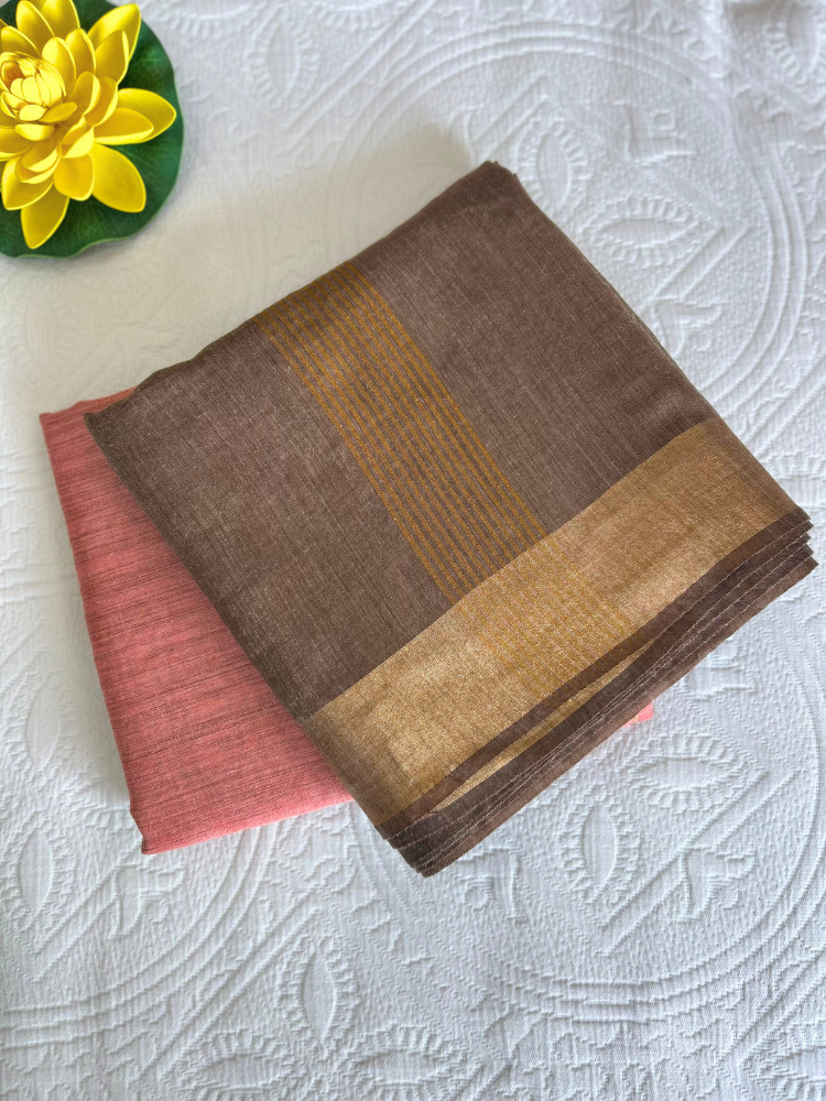 Elegant Silk Cotton Plain Saree with Golden Border